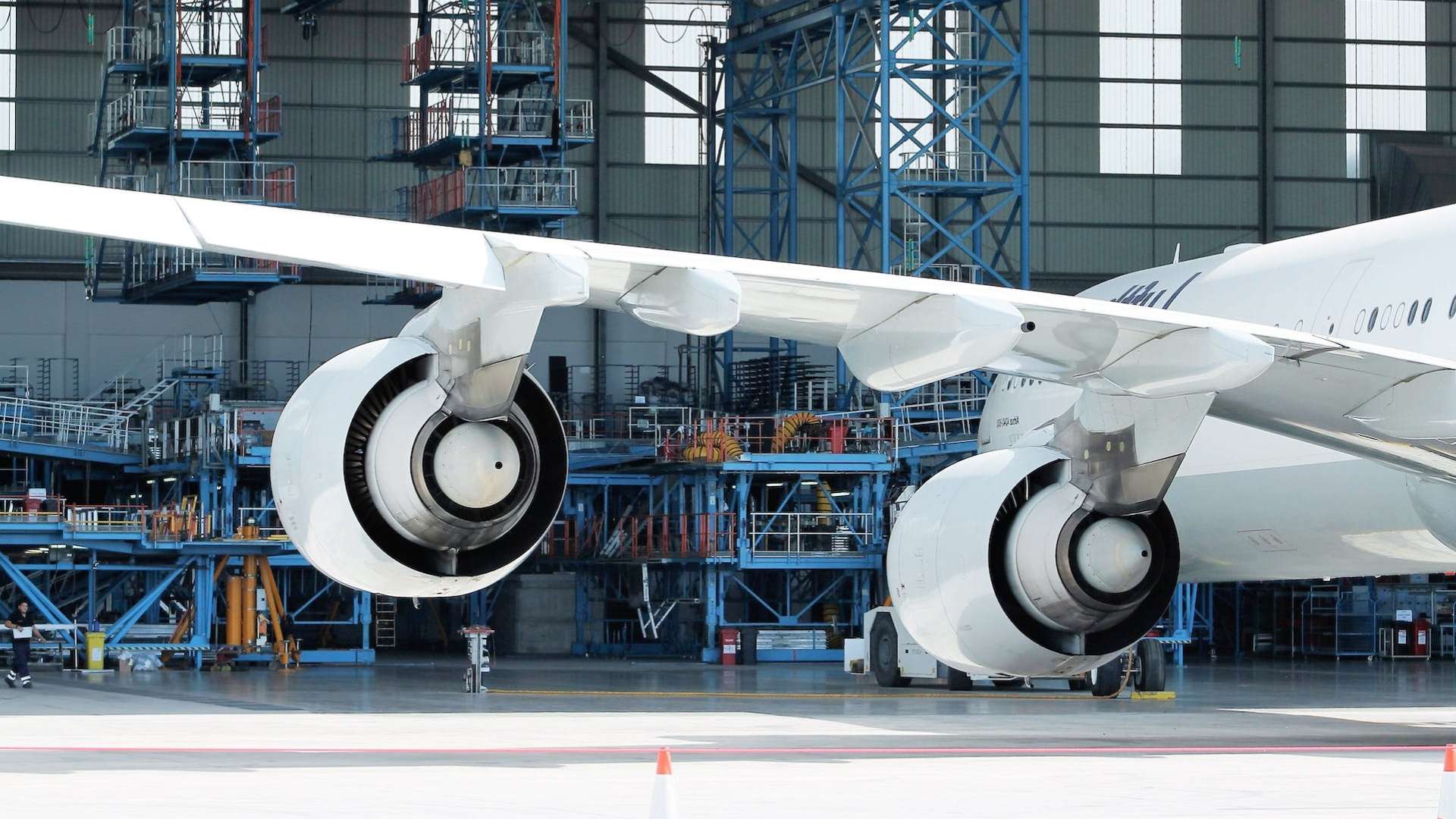 Konsultan Aviasi di Indonesia